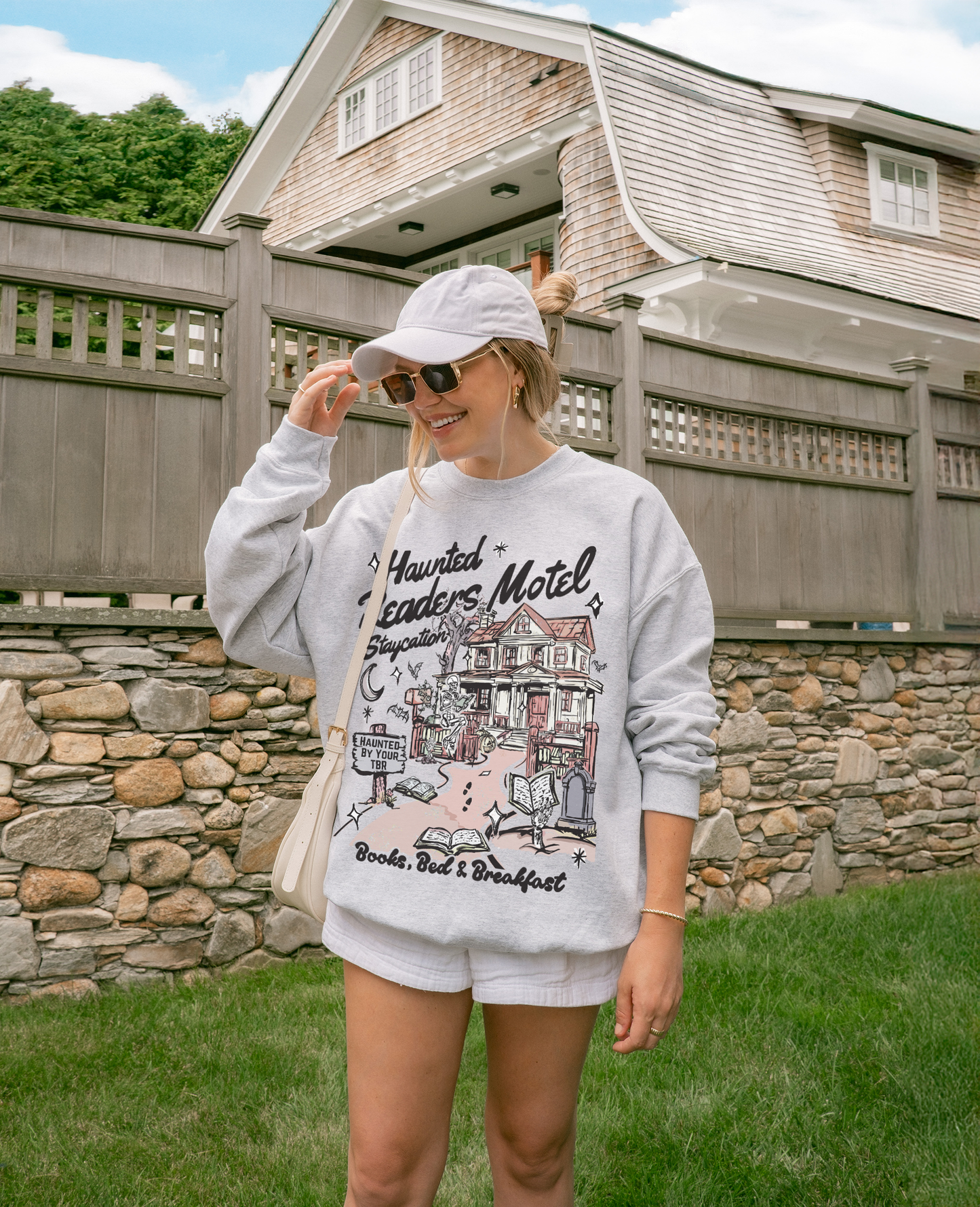 Haunted Readers Motel Sweatshirt [NEW!]